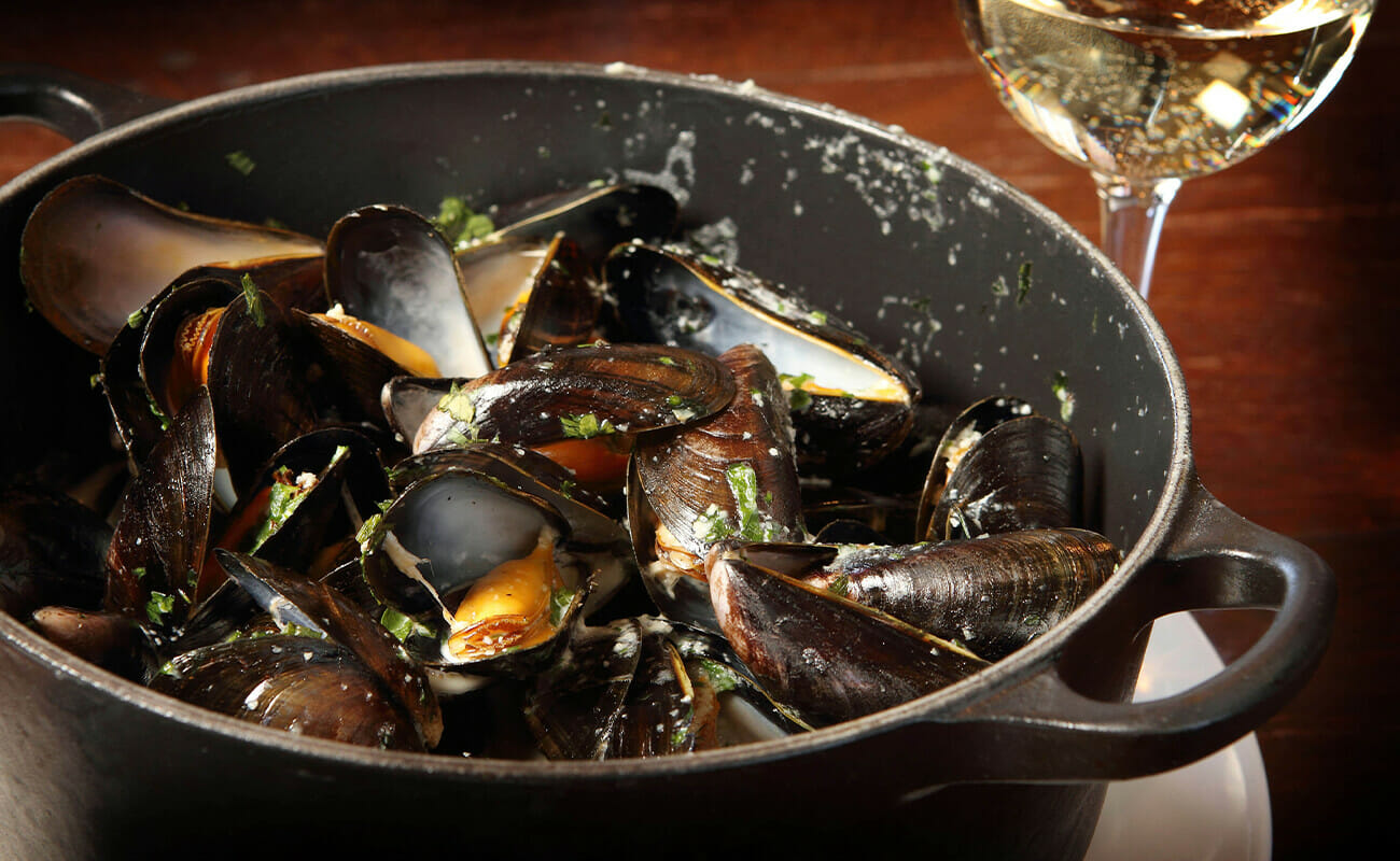 Brancaster Mussels Our Top 8 Must Eat Fabulous Norfolk Foods